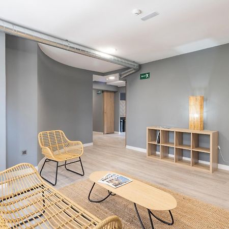 Albergue Alda Pilgrim Понферрада Экстерьер фото