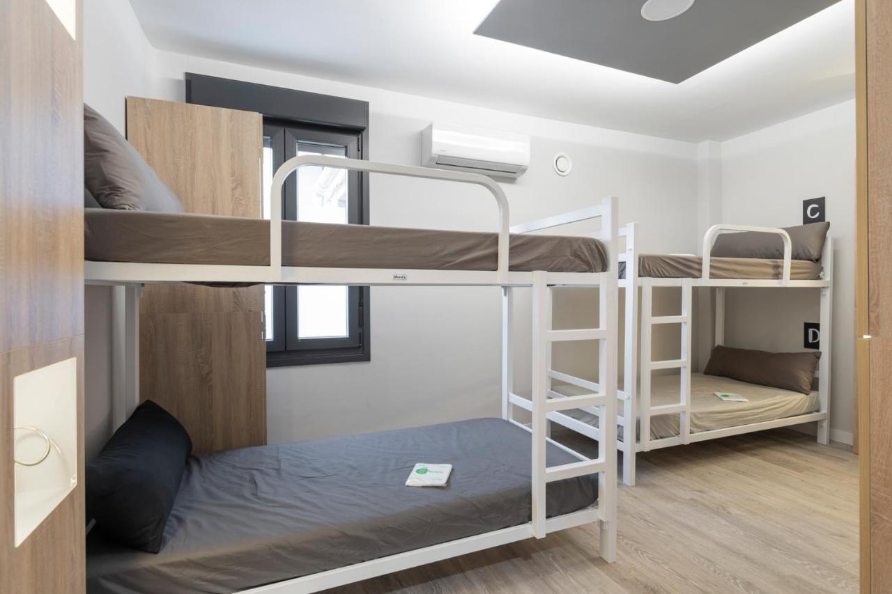 Albergue Alda Pilgrim Понферрада Экстерьер фото