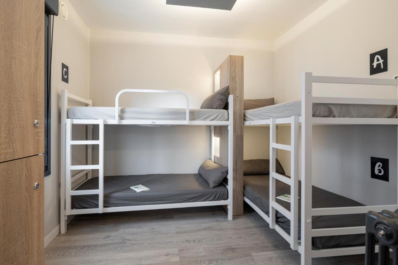 Albergue Alda Pilgrim Понферрада Экстерьер фото